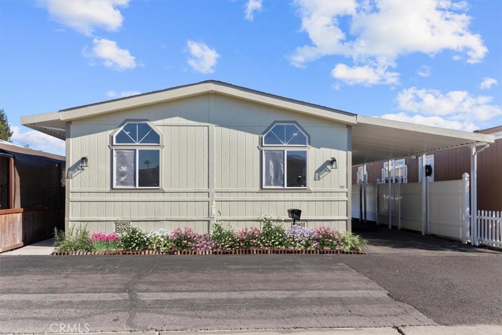 9080 Bloomfield Avenue 135