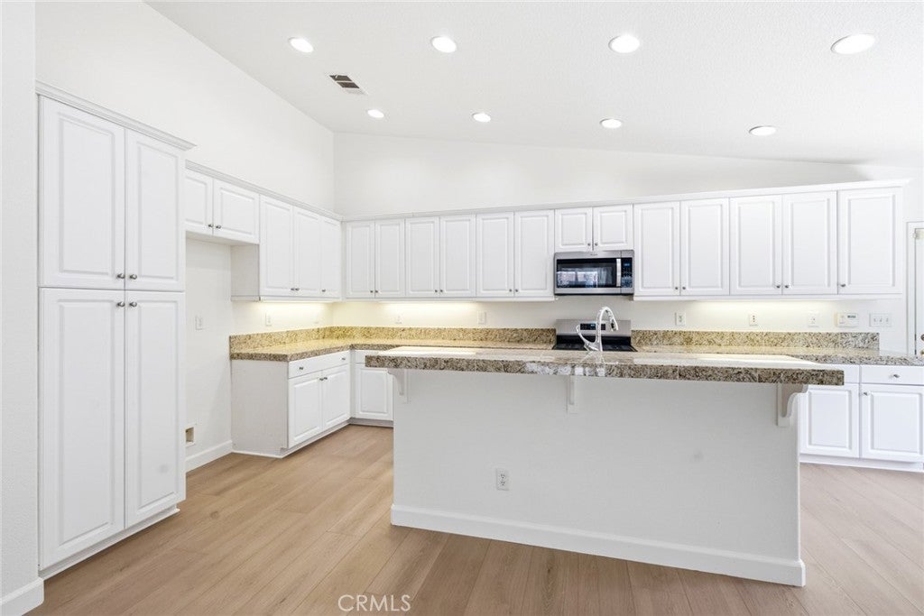 1054 Waterleaf