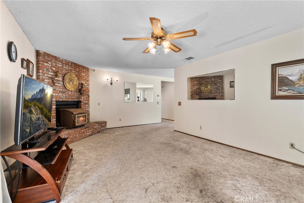 7370 Scrub Oak Drive