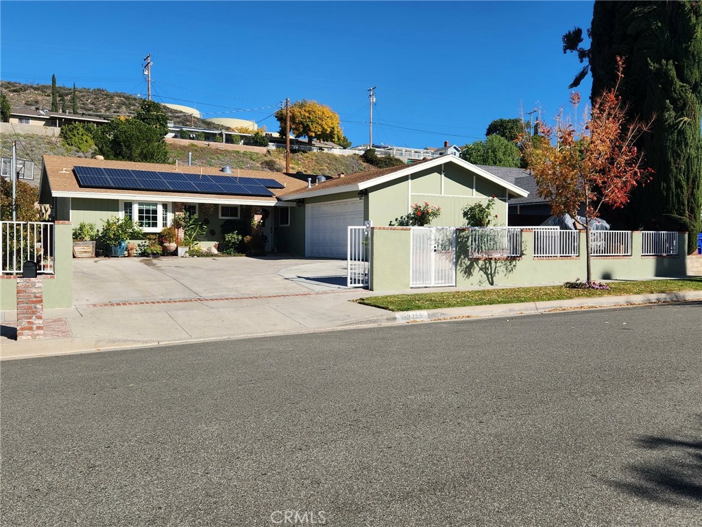 Custom Canyon Country 1 (CCAN1) - Residential