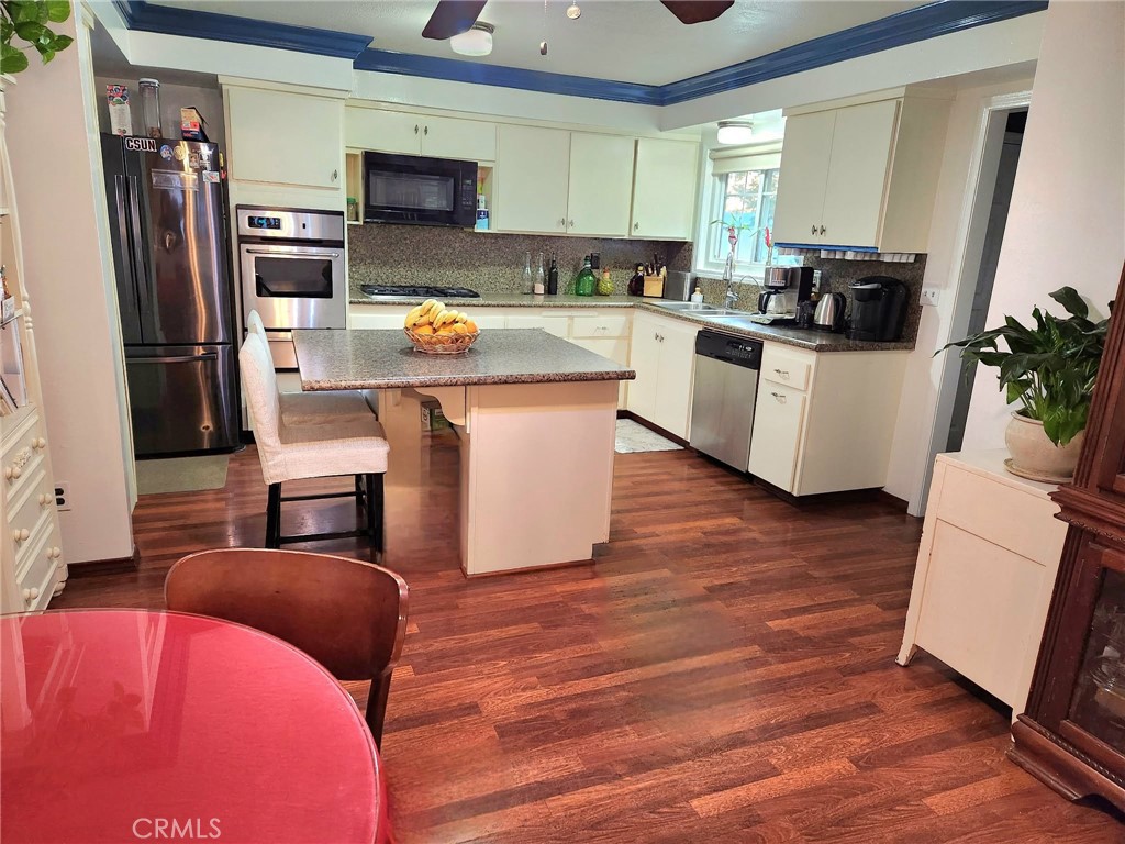 Custom Canyon Country 1 (CCAN1) - Residential