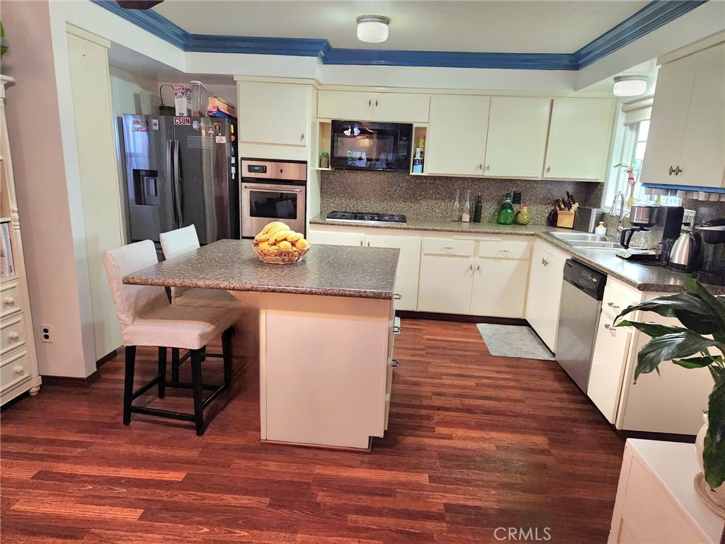 Custom Canyon Country 1 (CCAN1) - Residential