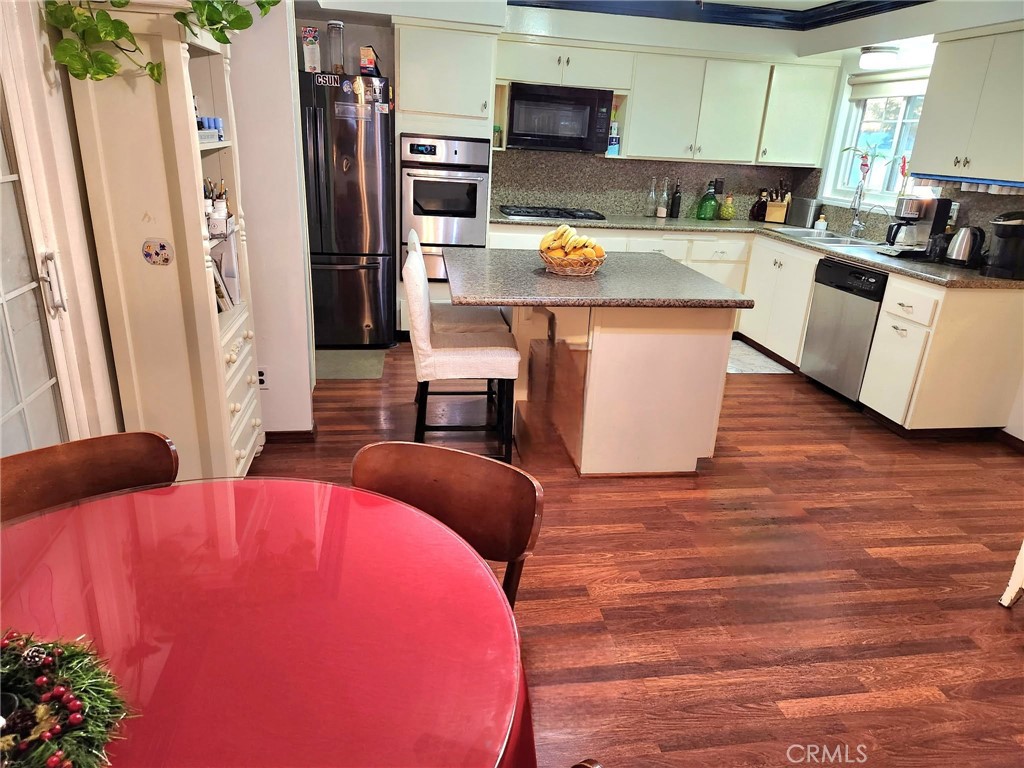 Custom Canyon Country 1 (CCAN1) - Residential