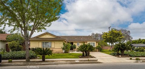 Photo of 1830 W Chalet Street, Anaheim, CA 92804 (MLS # PW26105172)