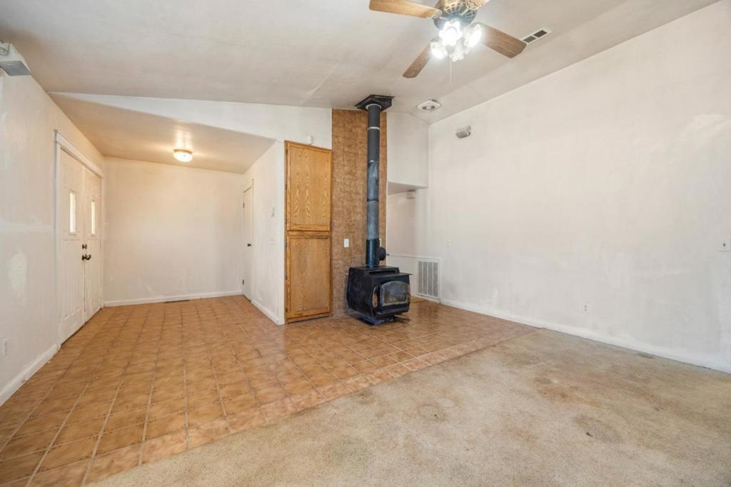 1633 New Long Valley Road