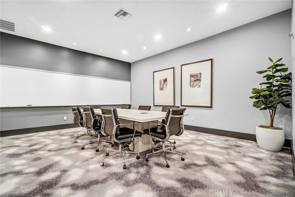 West Ocean Towers - Residential Lease