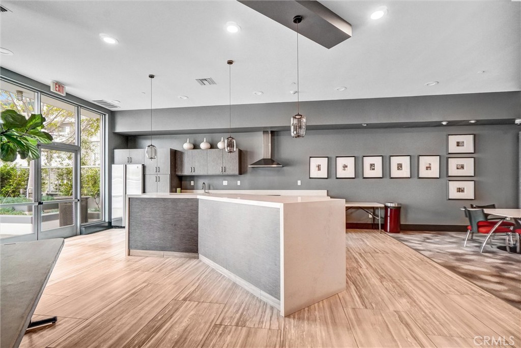 West Ocean Towers - Residential Lease