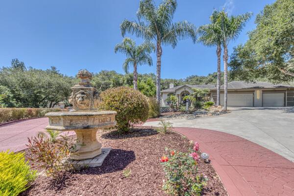 6040 Sherry Lee Lane