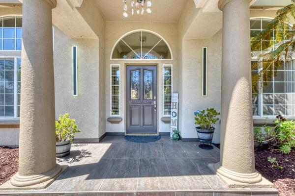 6040 Sherry Lee Lane
