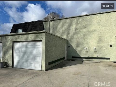 Photo of 1649 Iowa ST, Costa Mesa, CA 92626 (MLS # PW26099990)