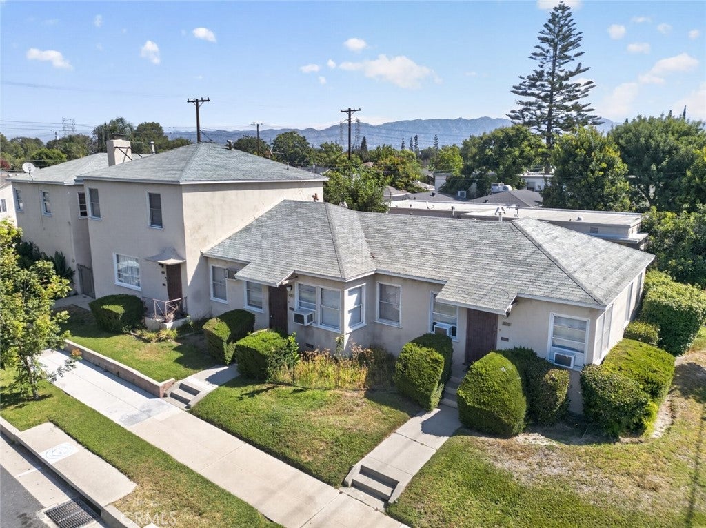600 N Maple Street