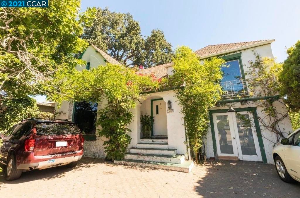 listing image 130720426840786474498