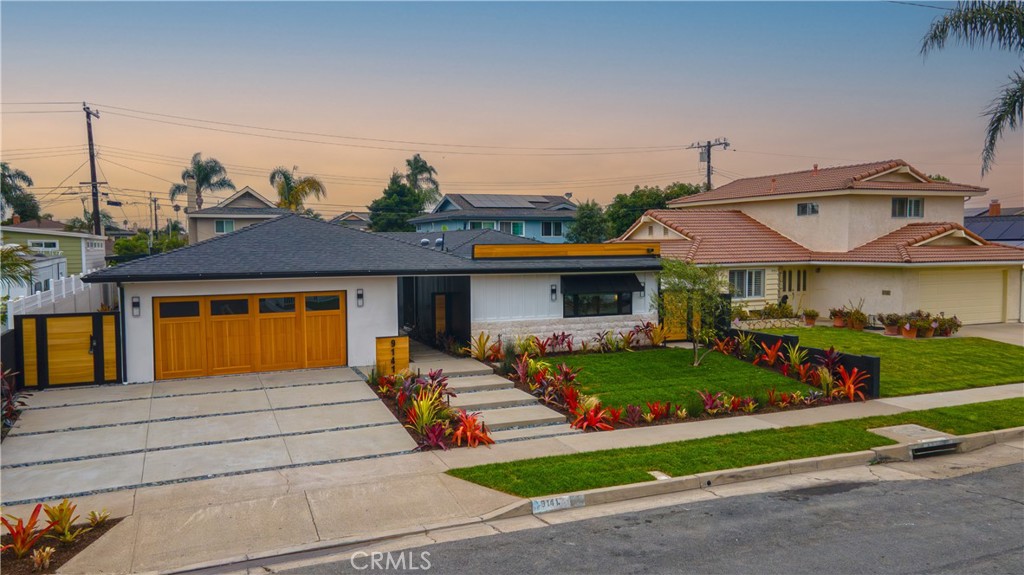 9141 Aloha Drive