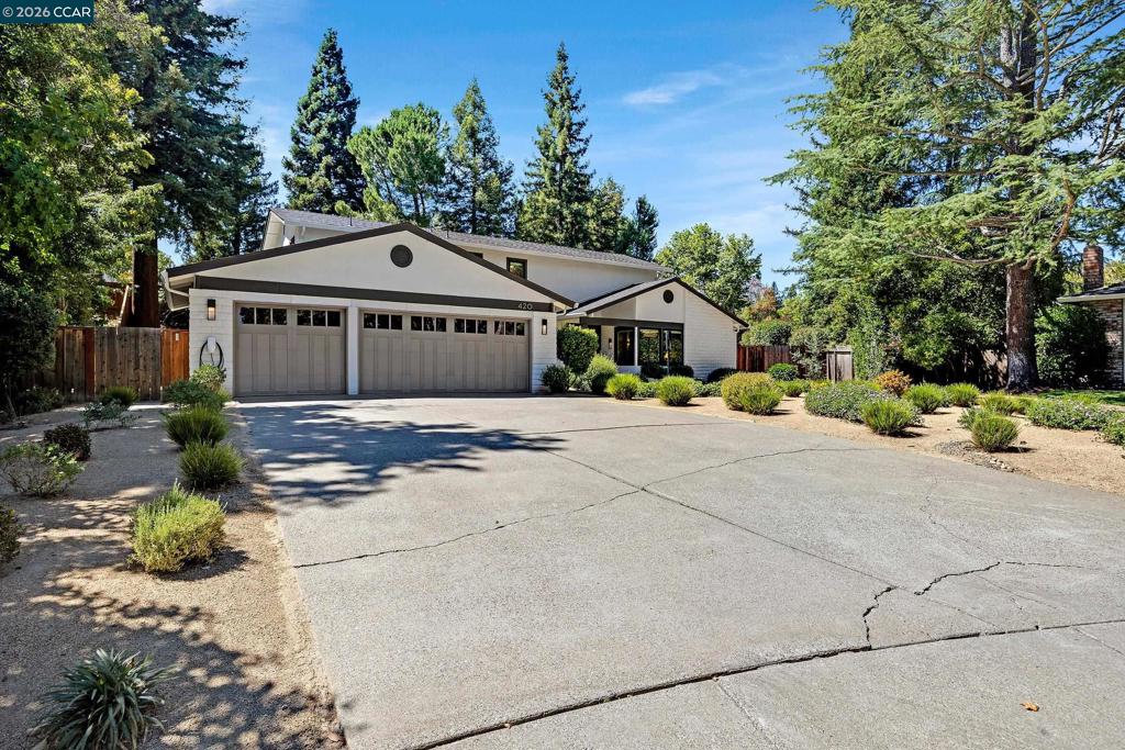 420 Pennington Pl