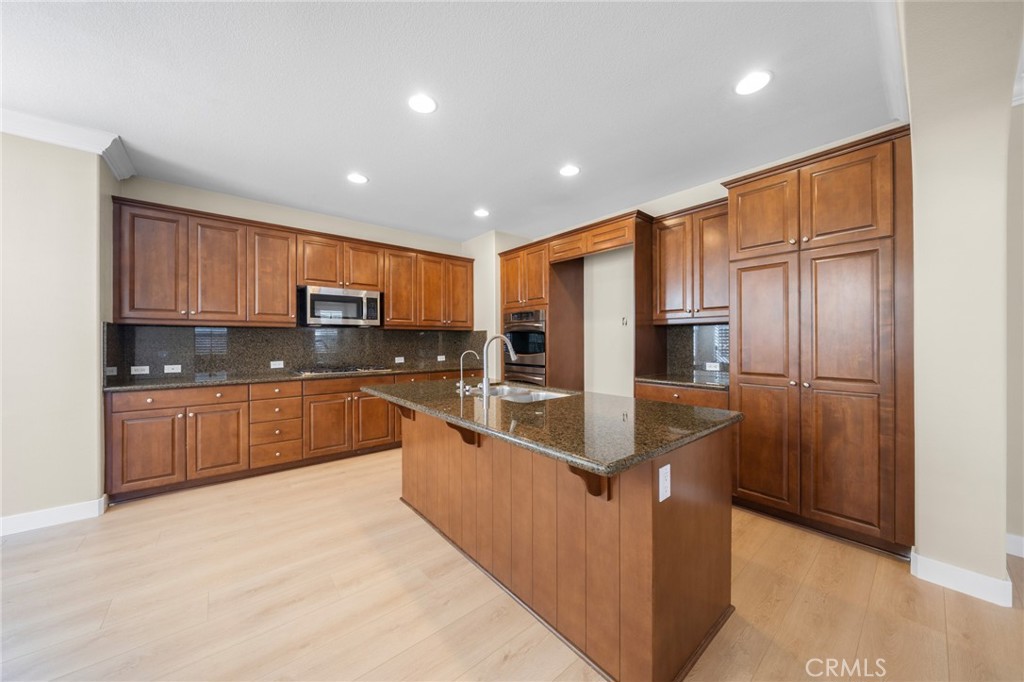 Villaggio - Residential Lease