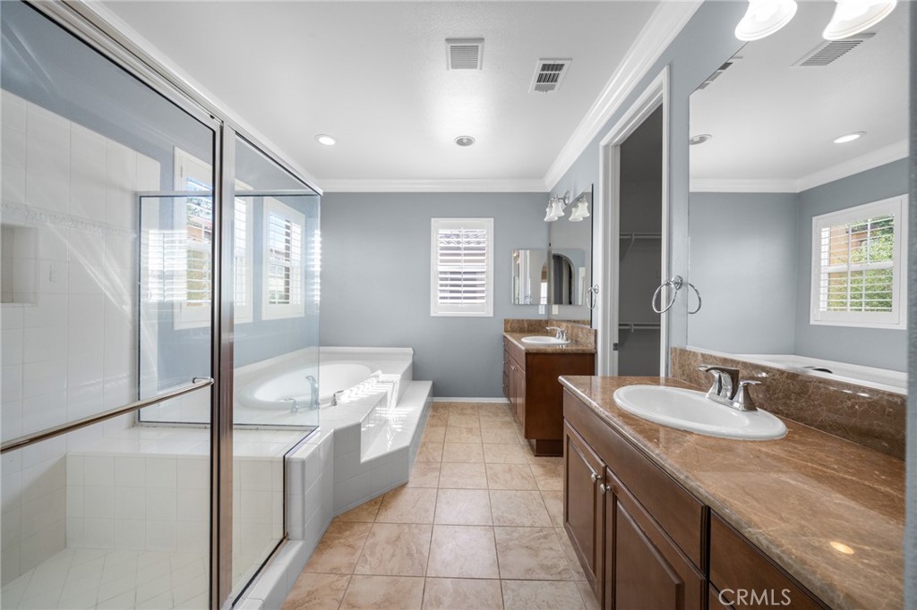 Villaggio - Residential Lease