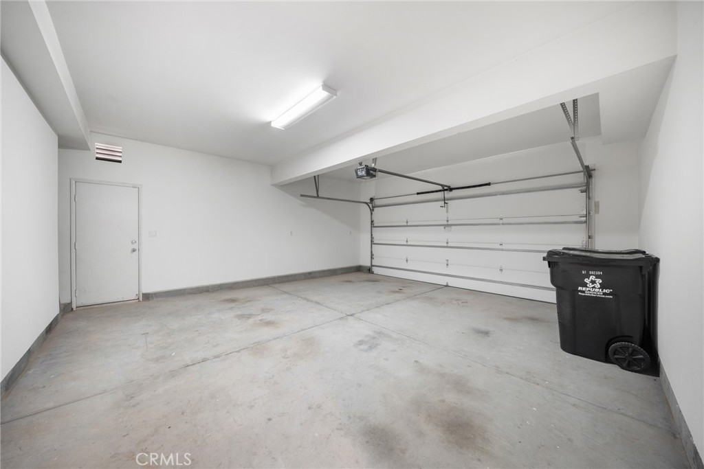 Villaggio - Residential Lease