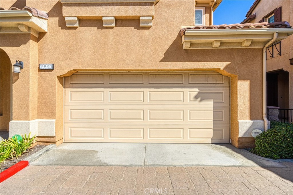 Villaggio - Residential Lease