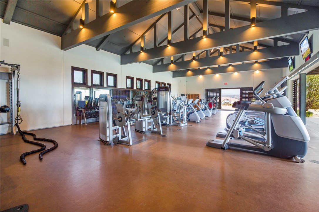 Heirloom (ESHEIR) - Residential Lease