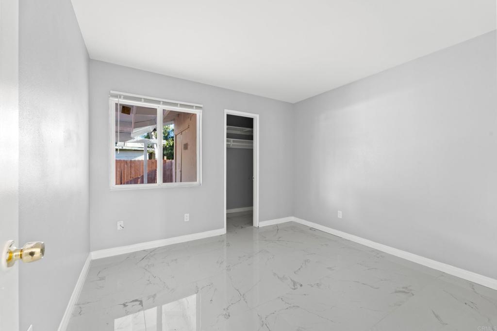 145 47 Glenhaven Way