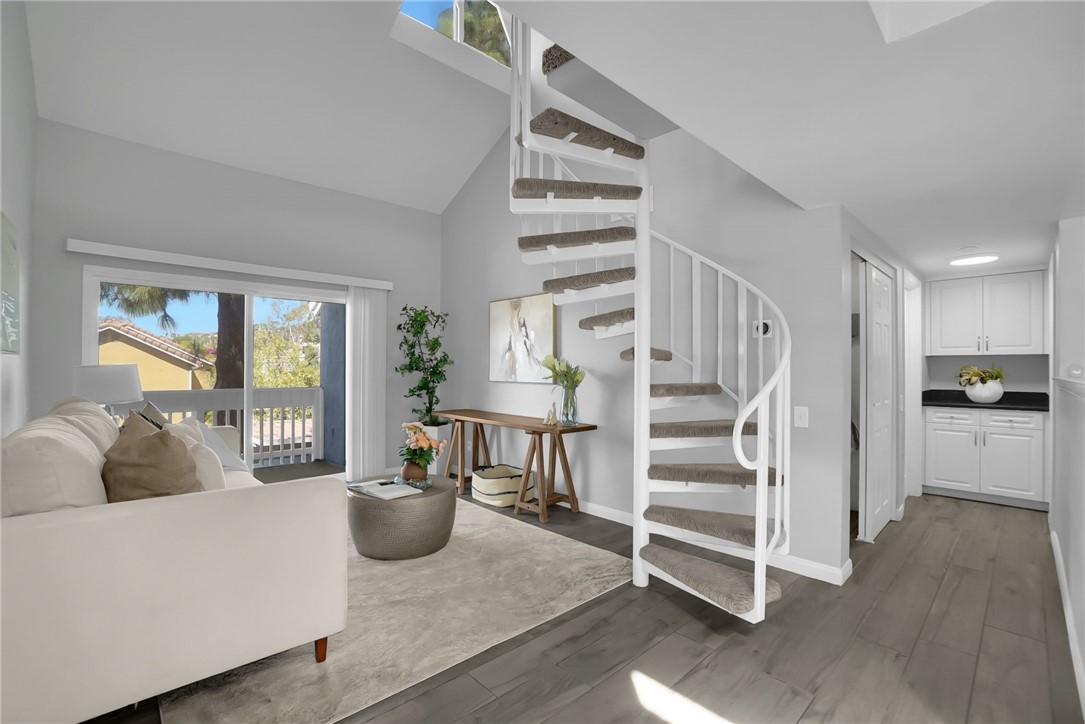 Properties 1 1564 Tanglewood Lane 5