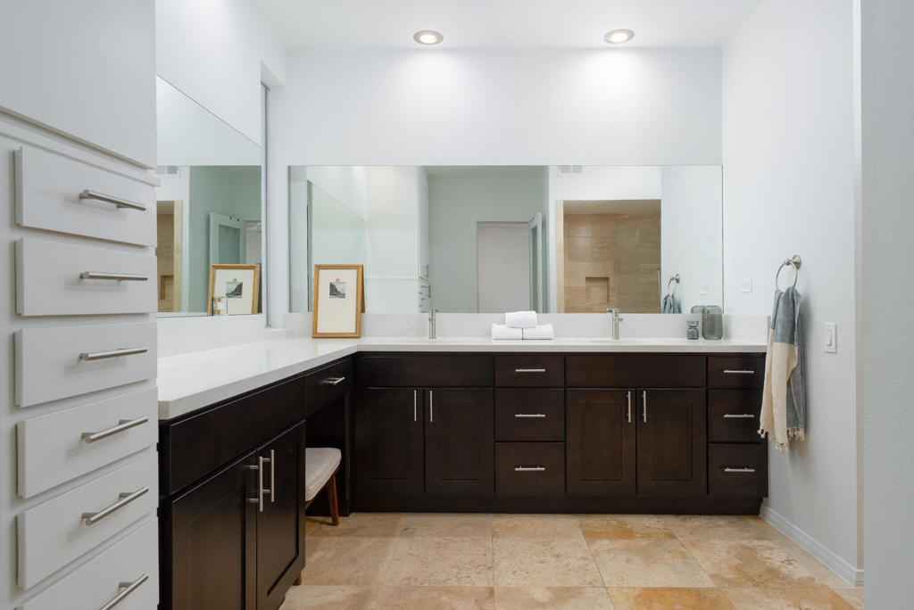 Seven Lakes C.C. - Residential