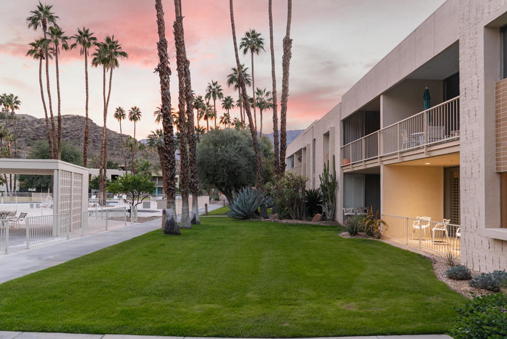 Seven Lakes C.C. - Residential