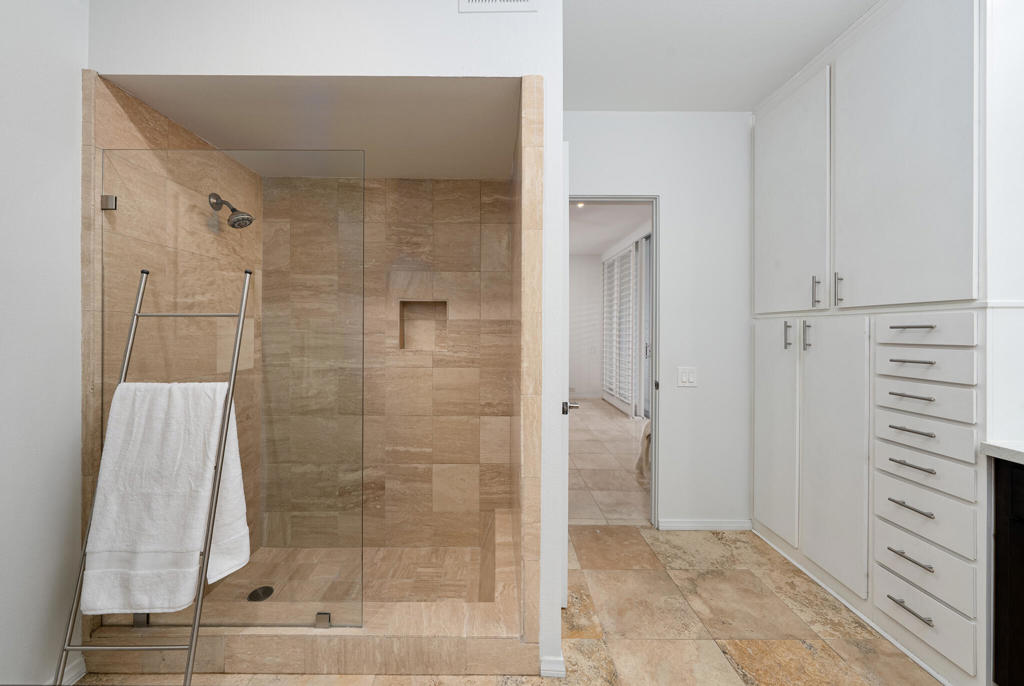 Seven Lakes C.C. - Residential