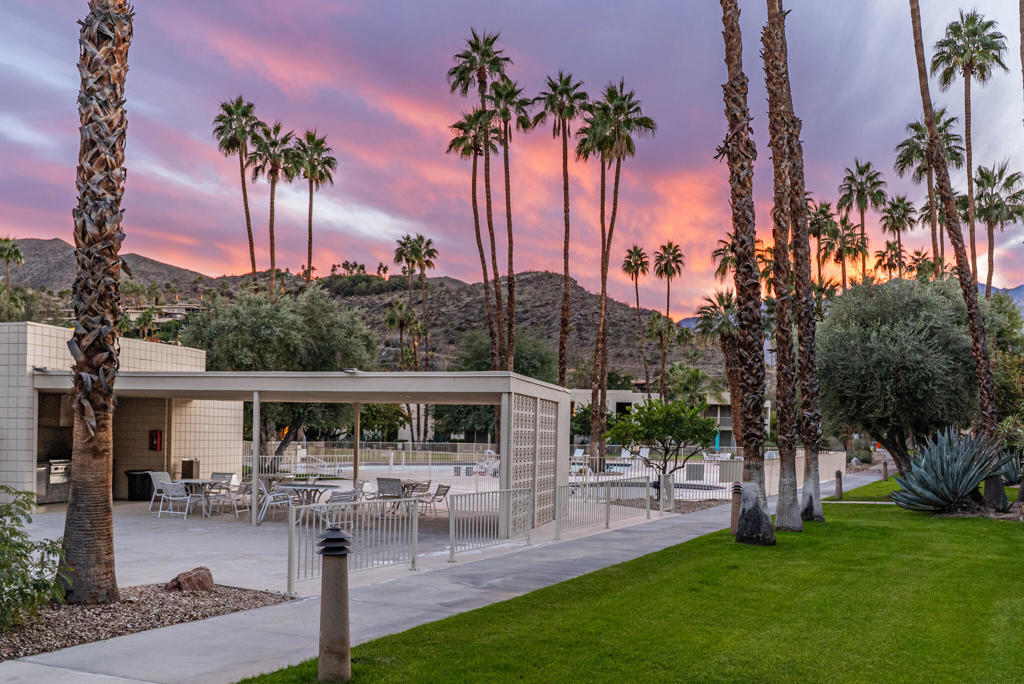 Seven Lakes C.C. - Residential