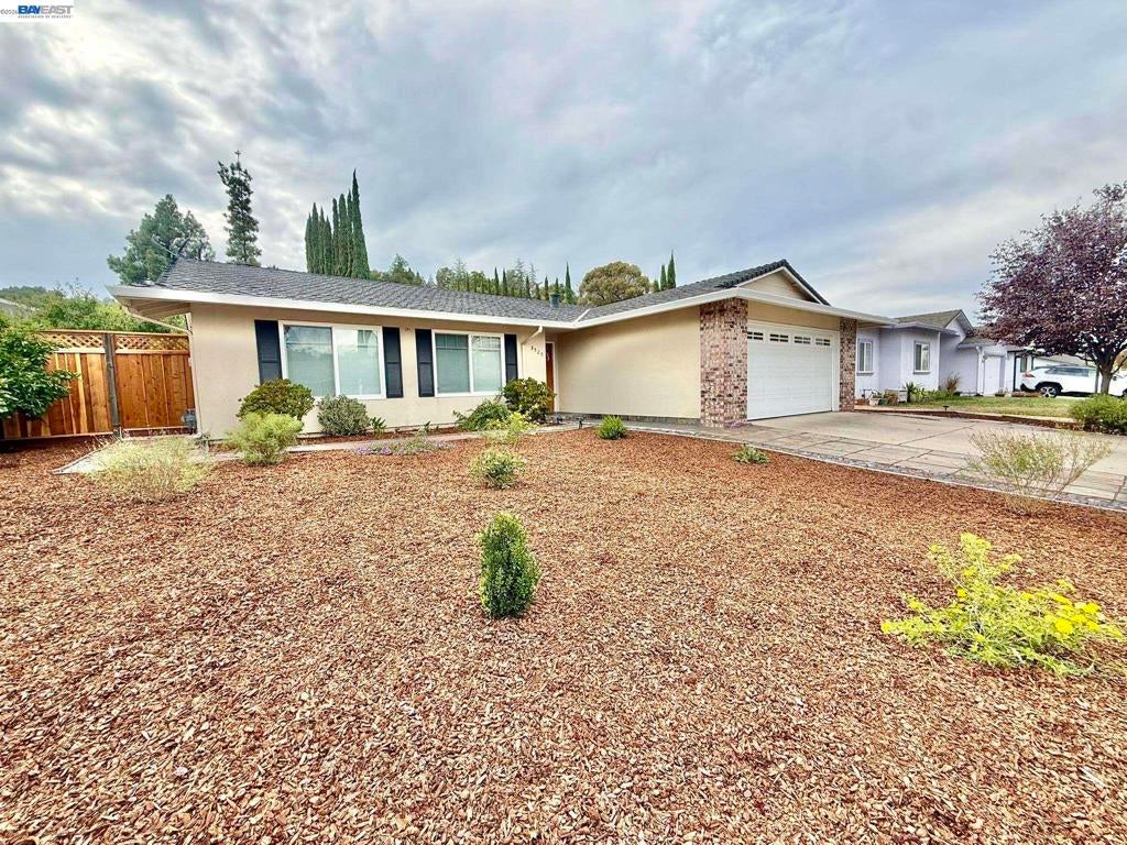 8525 Ousley Dr