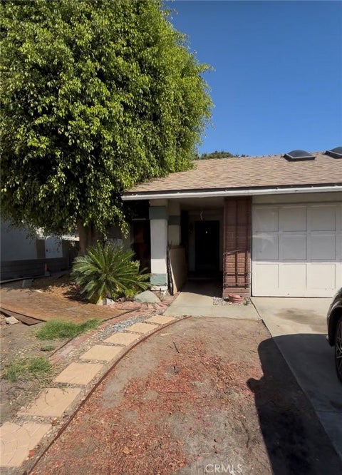 Photo of 1033 S Dennis ST, Santa Ana, CA 92704 (MLS # PW26227413)