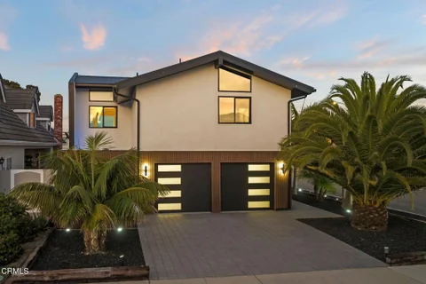 2350 Monaco Drive, Oxnard, CA 93035 - MLS#: V1-37097