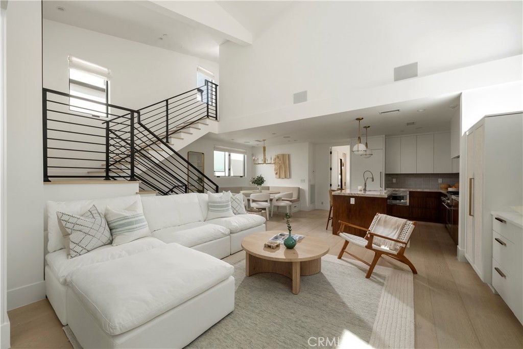 428 Fernleaf Avenue 1/2
