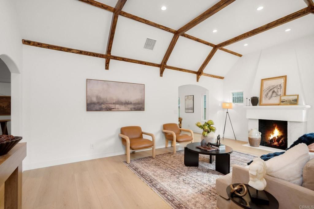 Photo of 4328 Angeles Vista Blvd Blvd, Los Angeles, CA 90008 (MLS # PTP2508670)