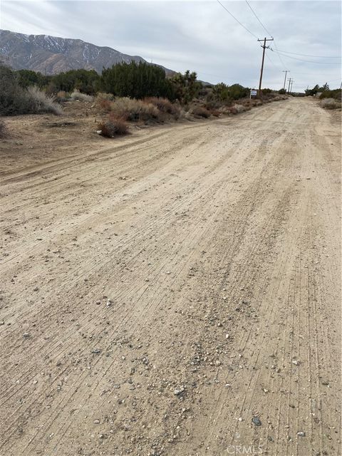 Photo of 14 E Vac/Z14E Lepage Ranch Rd/Vic,, Juniper Hills, CA 93543 (MLS # MB25261955)