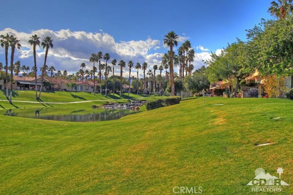 listing image 130725462411759995398