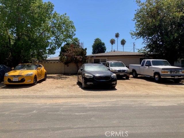 1152 Villa