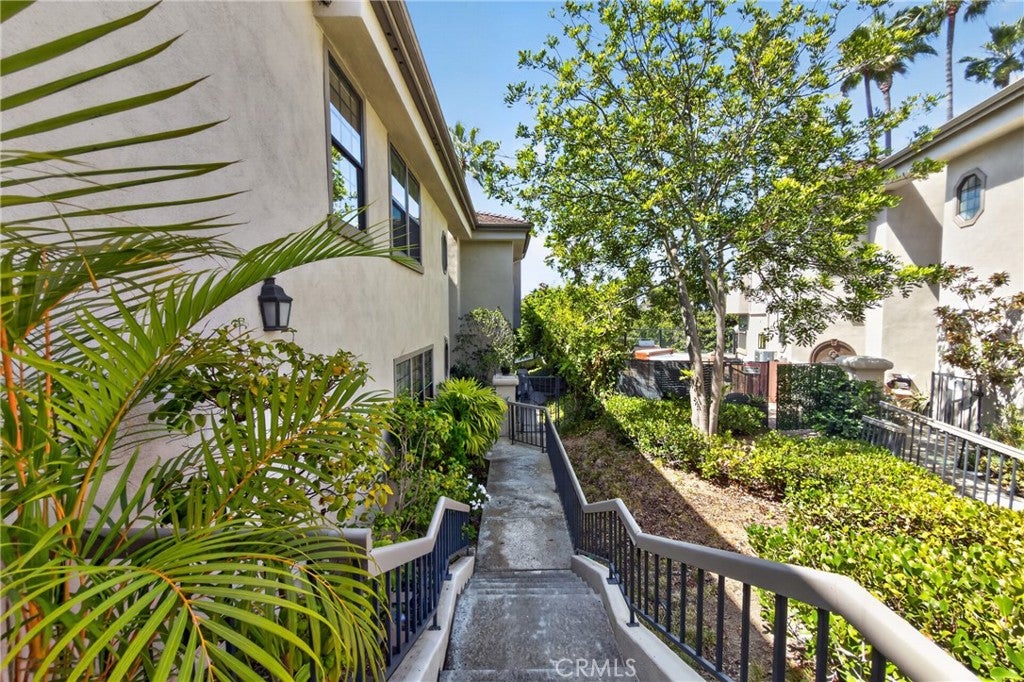 43 Seabrook, Newport Beach CA 92660 - Photo 12