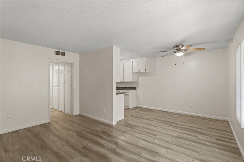 Twin Palms (33512) - Residential Income