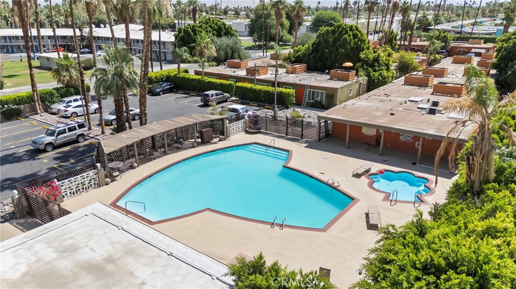 Twin Palms (33512) - Residential Income