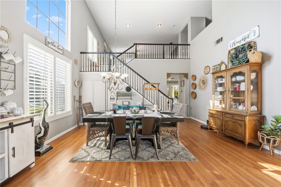 38397 Birch Hill Court