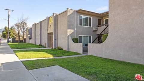 Photo of 141 E 42nd Street, San Bernardino, CA 92404 (MLS # 26671979)