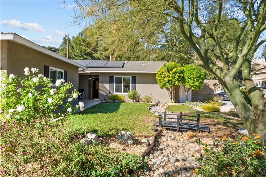 Emblem (EMBL) - Residential