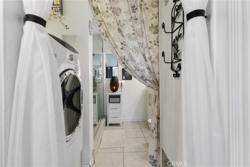 Cathedral City Cove (33611) - Manufactured In Park