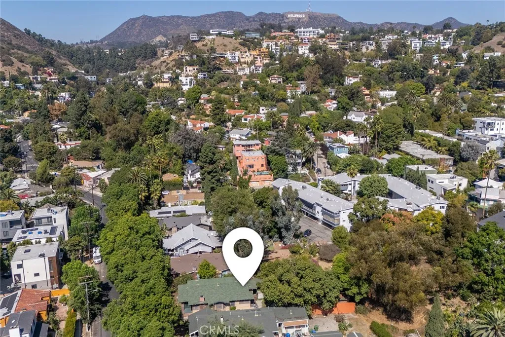 Los Angeles, California 90068, United States, 4 Bedrooms Bedrooms, ,3 BathroomsBathrooms,Residential,Active,224994