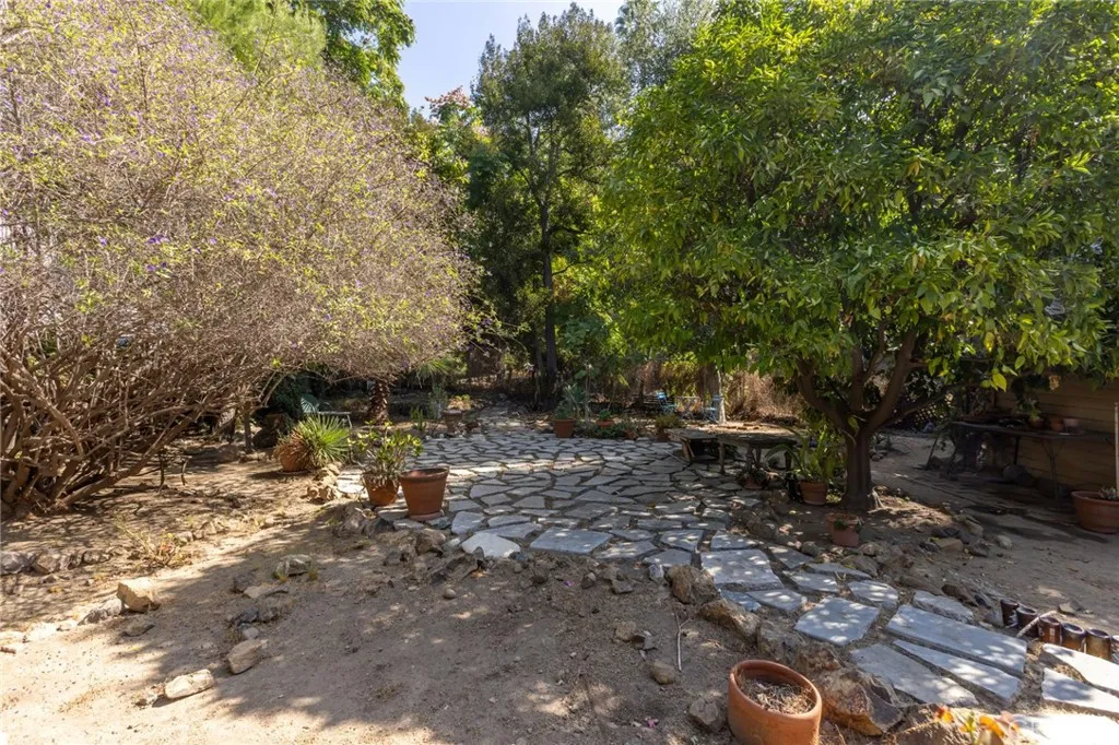 Los Angeles, California 90068, United States, 4 Bedrooms Bedrooms, ,3 BathroomsBathrooms,Residential,Active,224994