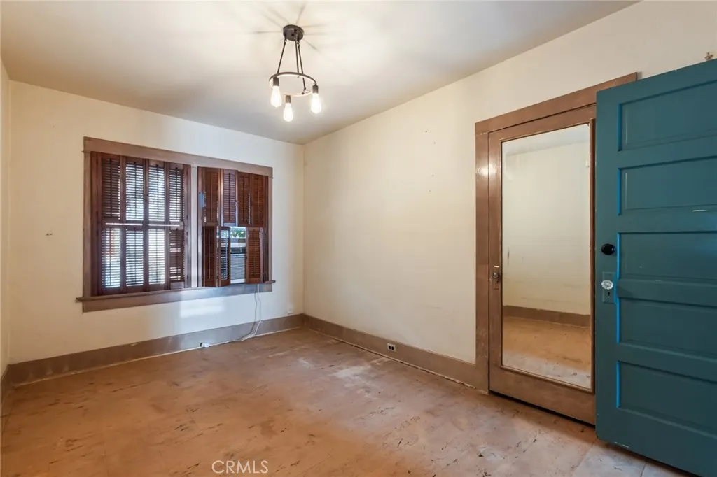 Los Angeles, California 90068, United States, 4 Bedrooms Bedrooms, ,3 BathroomsBathrooms,Residential,Active,224994