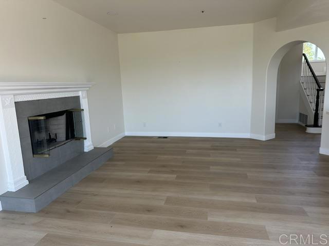 1522 Maxwell Lane