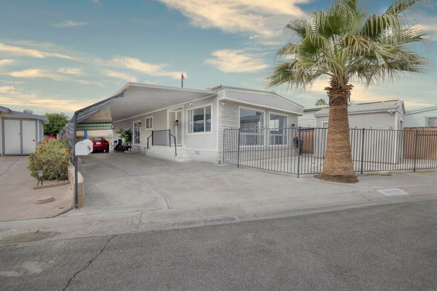 Super cute 2B/2B located in the popular Community Tri-Palms Estate  (55+) where you own the Land. Well laid out floorplan with around 1,440 square feet. Beutiful par-3 and 18 hole golf courses ( includes membership for 2 owners on the Deed. Tennis, pickleball, shuffleboard, 2 pools and a hot spa, RV storage. Close to all shopping centers. Enjoy this extensively remodeled home with awesome mountain view and meticulously updated. Low HOA fees HOA fees that include: Unlimited Golf on 2-18 hole courses, access to shuffle Board Tennis, Pickleball 2 Pools and restaurant!!!!!