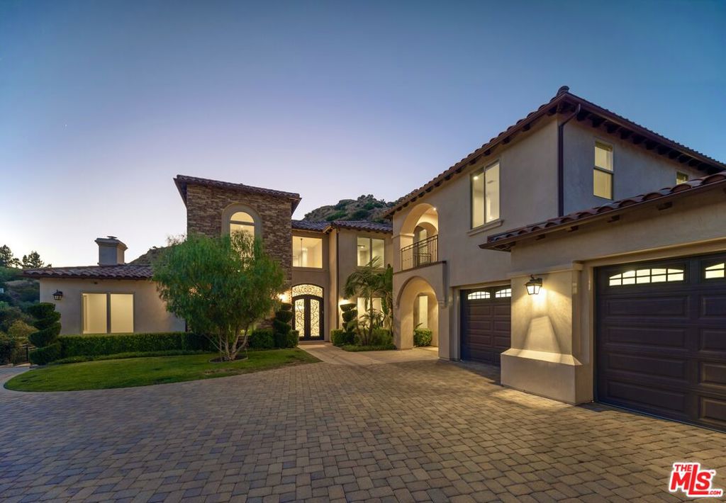 Photo 1 of 38 — 47 Buckskin Road, Bell Canyon, CA 91307